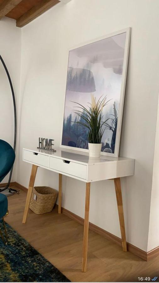 La Torre Di Borgunto - Piazza Grande Apartment อาเรซโซ ภายนอก รูปภาพ
