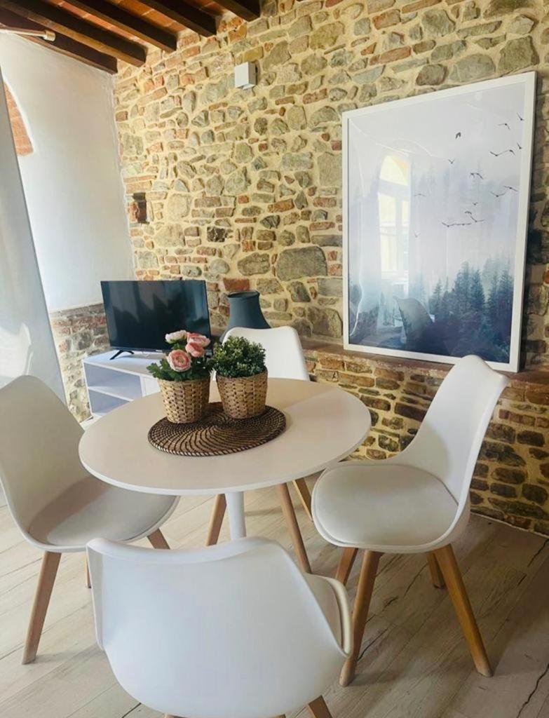 La Torre Di Borgunto - Piazza Grande Apartment อาเรซโซ ภายนอก รูปภาพ